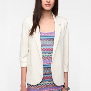 Silence & Noise | NWOT Boyfriend Blazer in Cream